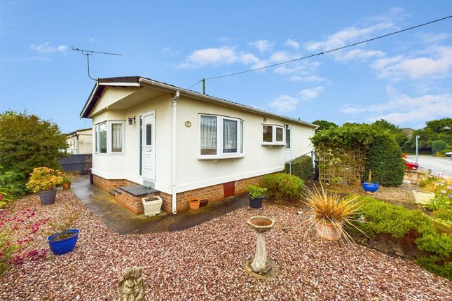 Thumbnail Mobile/park home for sale in Avondale, North Hykeham, Lincoln