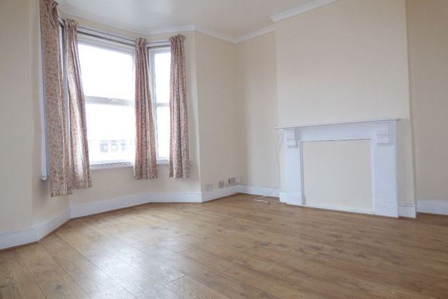 66 Woolwich Road, London photo 2