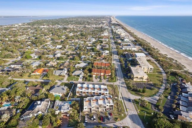 Town house for sale in 104 Ocean Terrace Unit 7, Indialantic, Florida, United States Of America