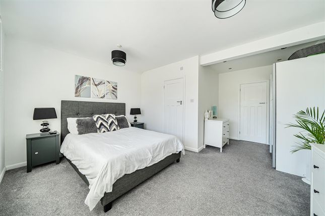 31, Kenilworth Drive, Rickmansworth photo 4