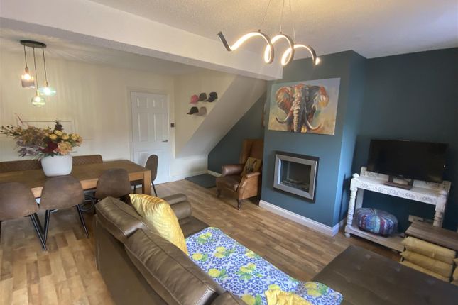6, Clarks Close, Yeovil photo 2