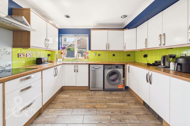 4 St. Peters Close, Diss photo 3