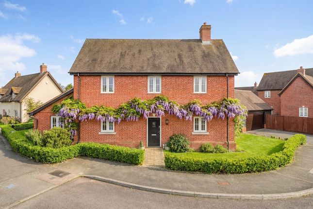 20, Woodpecker Close, Great Barford photo 2
