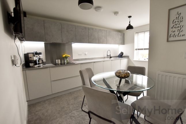 39, Citron Avenue, Coalville photo 4