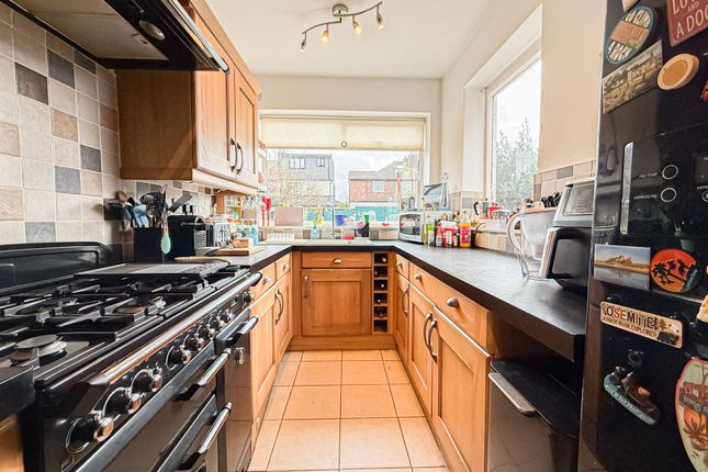 6 Danescourt Road, Liverpool photo 2