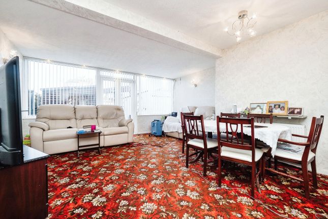 Bungalow for sale in Lawns Way, Romford