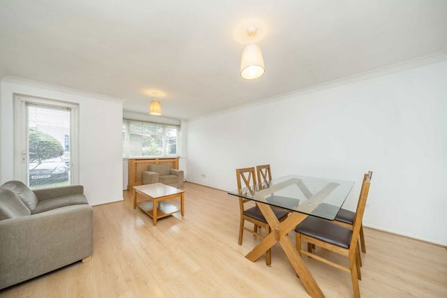 Flat 17, Beechcroft, Galsworthy Road, Kingston Upon Thames photo 2