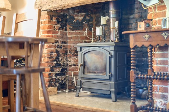 Hill Farm,, Upper Rodmersham, Sittingbourne photo 4