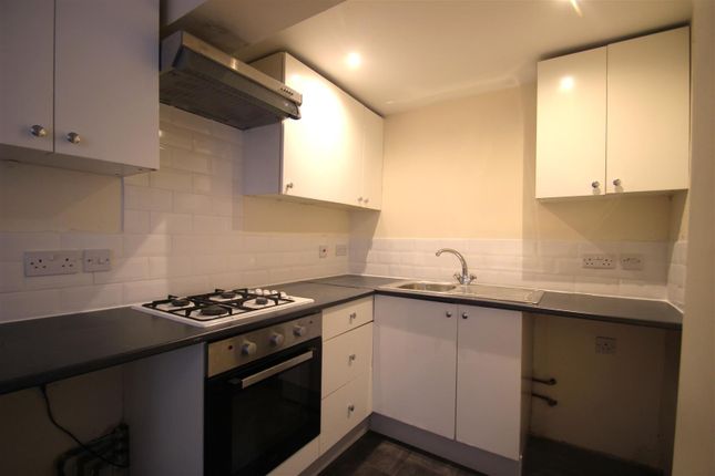 Flat to rent in Buckland Hill, Maidstone