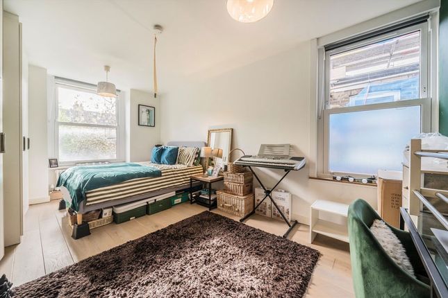 270A, Horn Lane, London photo 4