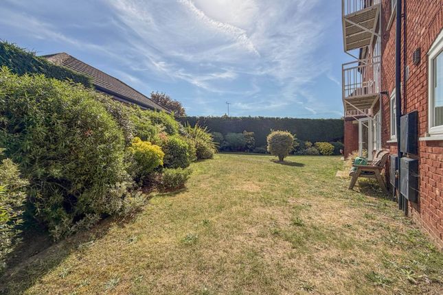 17, Langham Court, Sheringham photo 4