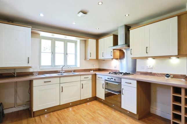 7, Stanway Green, Cheltenham photo 3