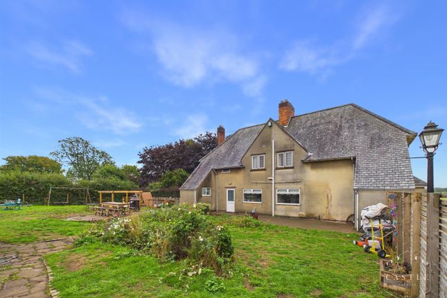 Woodmans Cottage, Lychgate Lane, Aston Flamville photo 3
