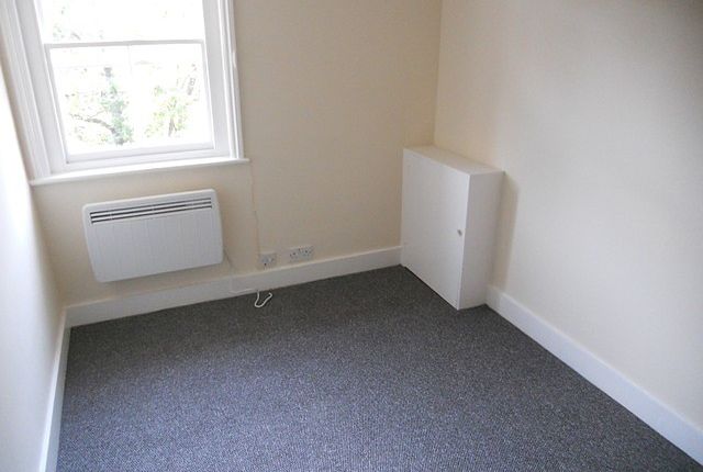 Flat for sale in Marshall Road, Godalming
