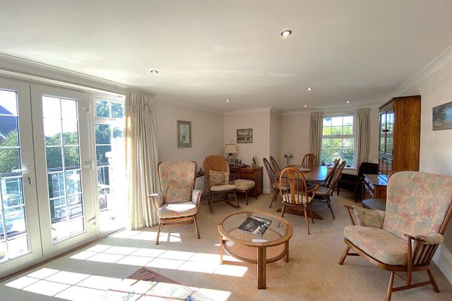 14, Jasmine Way, Bexhill-On-Sea photo 3