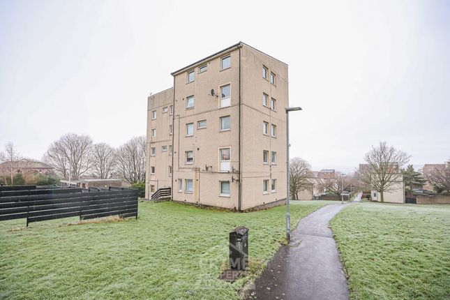 2-bed flat on 33, Lossie Place, Angus, £65,000