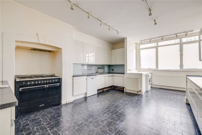 Flat 54, Hurlingham Court,, Ranelagh Gardens, London photo 4