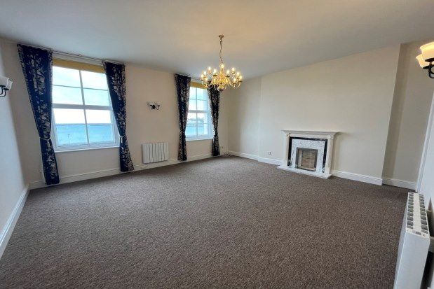 Flat to rent in The Esplanade, Weymouth