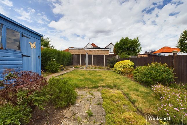 Bungalow for sale in Rugby Avenue, Wembley, Middlesex
