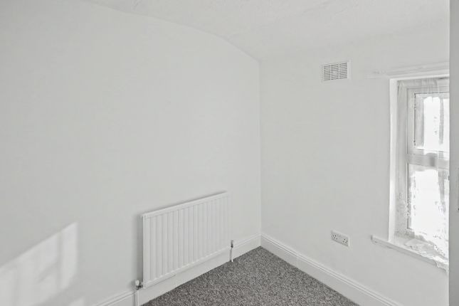 1, Forest Gate photo 4