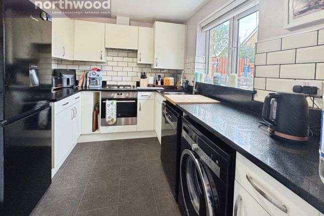 33, Rockling Street, Ellesmere Port photo 3