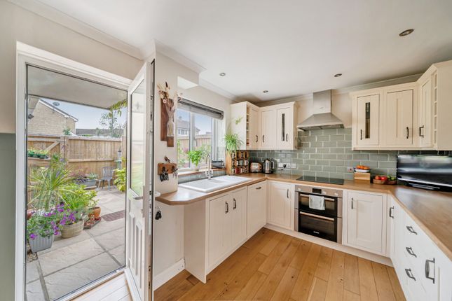 215, North Home Road, Gloucestershire photo 4