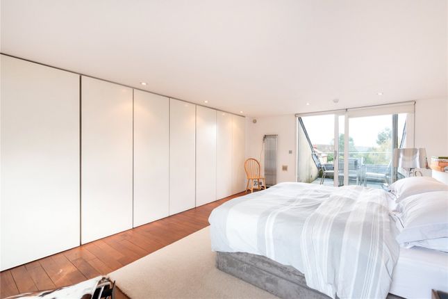 Second and Third Floor Flat, 170, Haverstock Hill, London photo 4