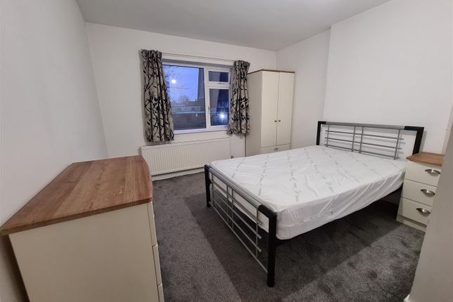 Room 4, 17, Radegund, Cambridge photo 3