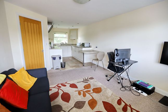 5 Beechcroft, Manchester photo 4