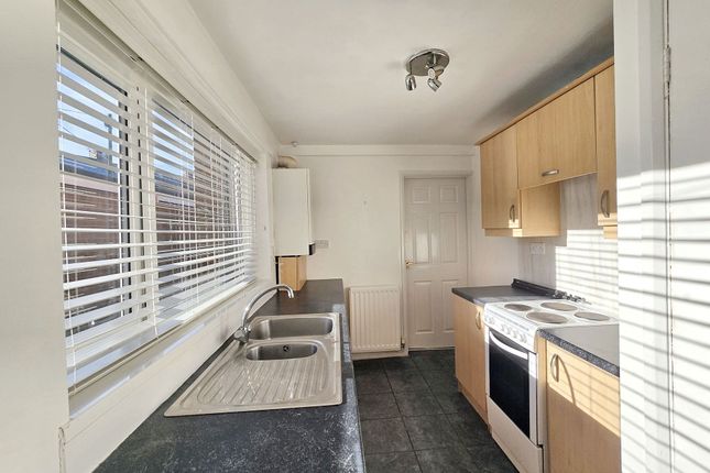 2, Ellesmere Gardens, Choppington photo 4