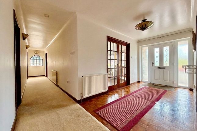 4 Lowenac Gardens, Camborne photo 5