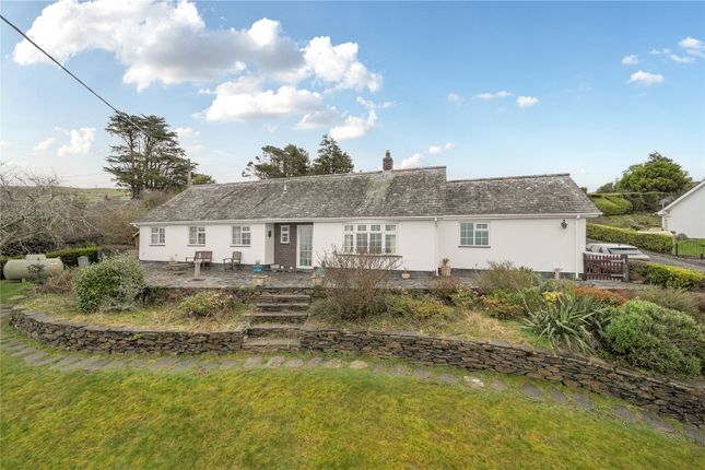 4-bed bungalow on Llys Yr Eifl,, Llwyngwril, Gwynedd, £370,000