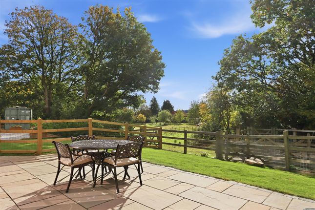 Orchard Cottage, Wingerworth Hall Estate, Chesterfield photo 4