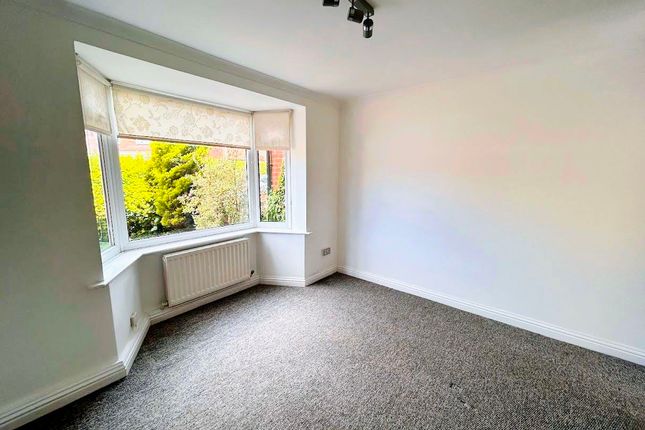 38, Mead Crescent, Newcastle upon Tyne photo 2