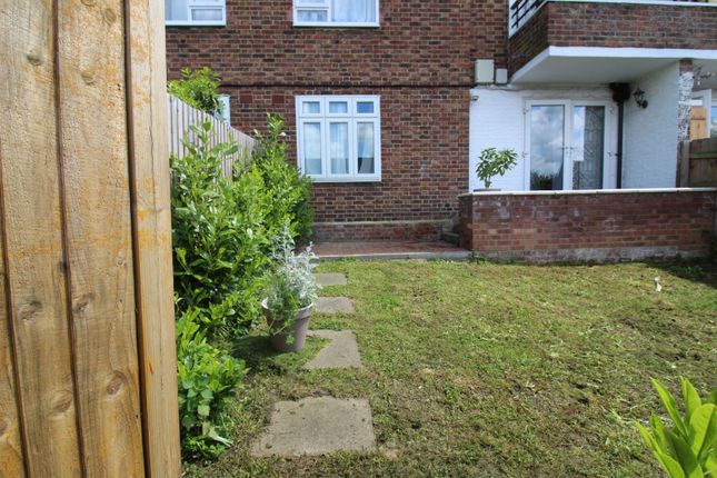 Thumbnail Flat for sale in Redcar Road, Romford