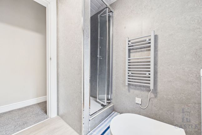 Room 2, 89 Ladysmith Road, Grimsby photo 4