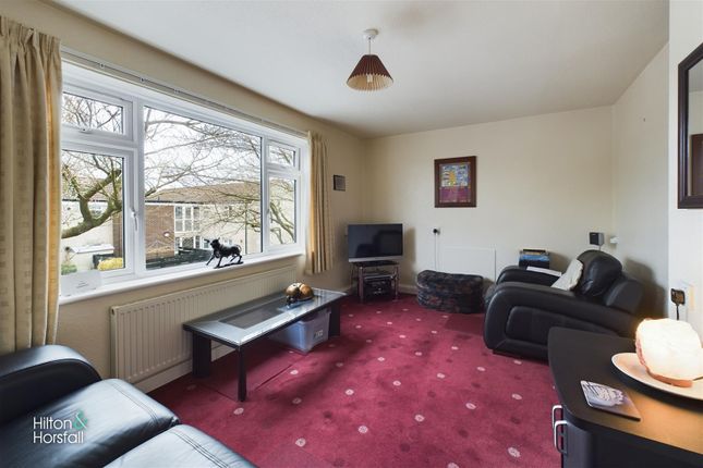 Flat for sale in Wheatley Close, Fence, Burnley