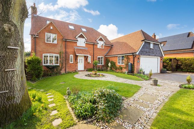 Thumbnail Detached house for sale in Woolton Hill, Newbury