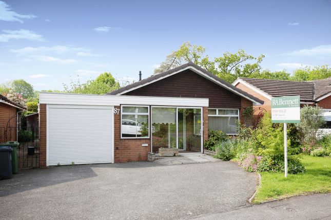 Thumbnail Bungalow for sale in St. Marys Road, Stratford-Upon-Avon, Warwickshire