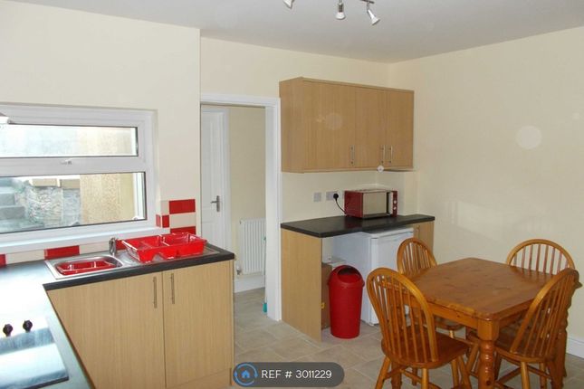 Wern Terrace, Port Tennant, Swansea photo 4