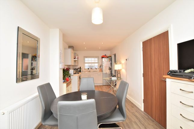 End terrace house for sale in Carnaile Road, Huntingdon
