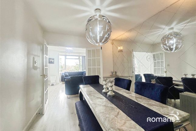 45, Baronsmead Road, Buckinghamshire photo 3