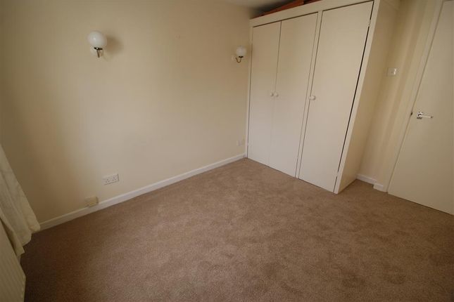 Flat to rent in Newbury St, Whitchurch