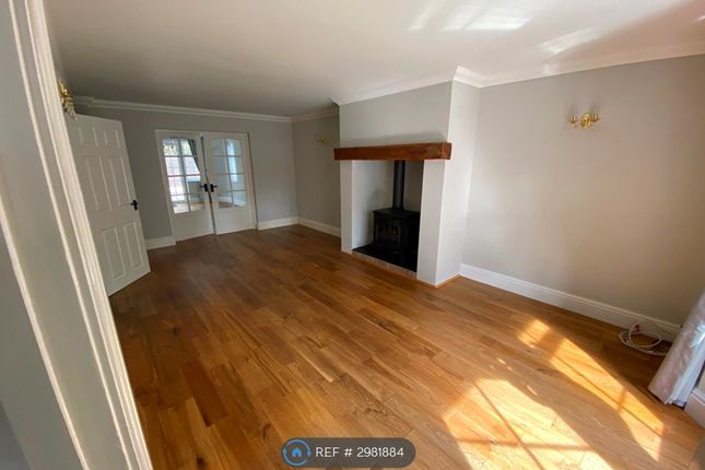 Kingsleigh Drive, Birmingham photo 3