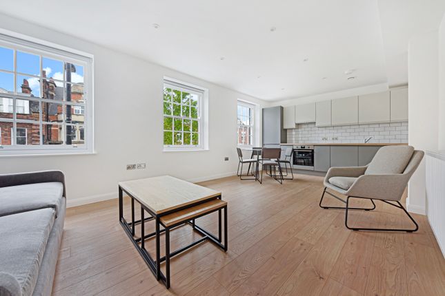 Thumbnail Flat to rent in Mare Street, Hackney