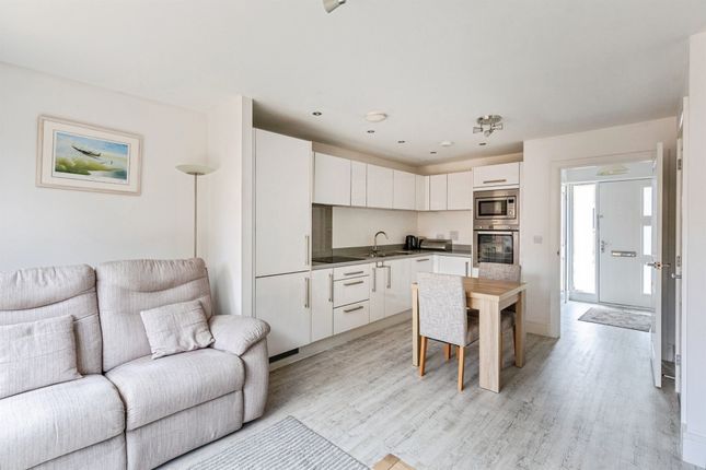37, Epping Road, Corby photo 4