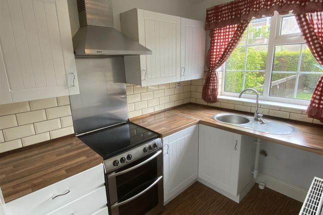 16, Silvertree Walk, East Yorkshire photo 2