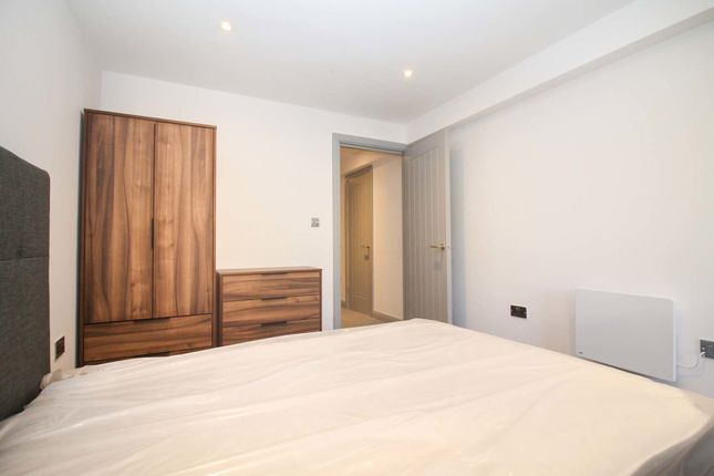 18, Liv Apartments, Bradford photo 4