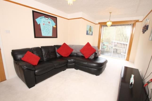 3 Bed Terraced House For Sale In Bennachie Court Glenrothes Fife