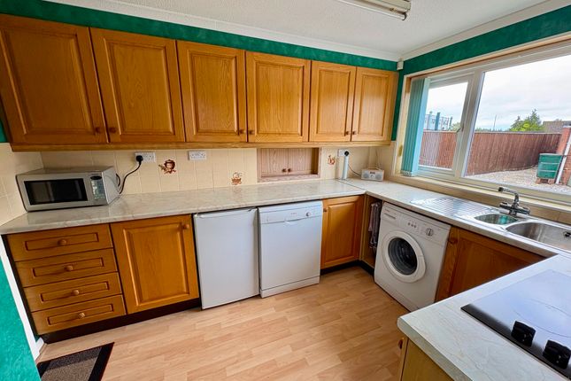 14 Belland Drive, Bristol photo 2